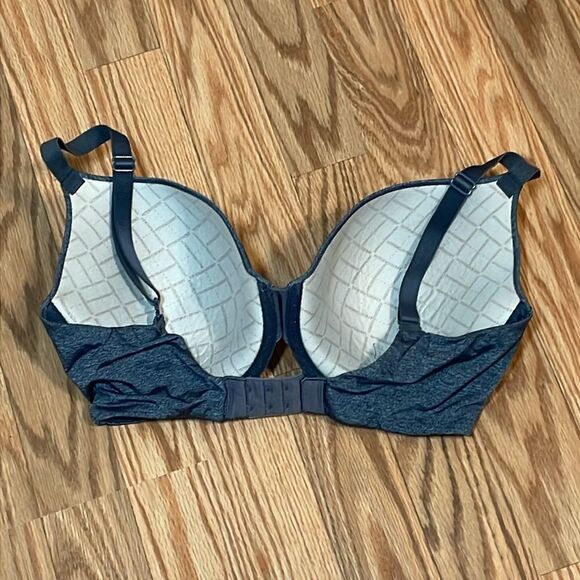 Victoria’s Secret Uplift Semi Demi Gray Bra, underwire 34DDD - Picture 3 of 6